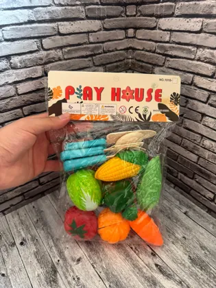 Цена штучно: 300руб Цена оптом: 250руб упак. 3шт=750руб Игрушка, пластик Овощи нарезные на